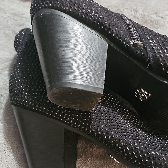 Rock & Republic StuddedBlack Ankle Boots Womens Size 10 - Picture 4 of 12